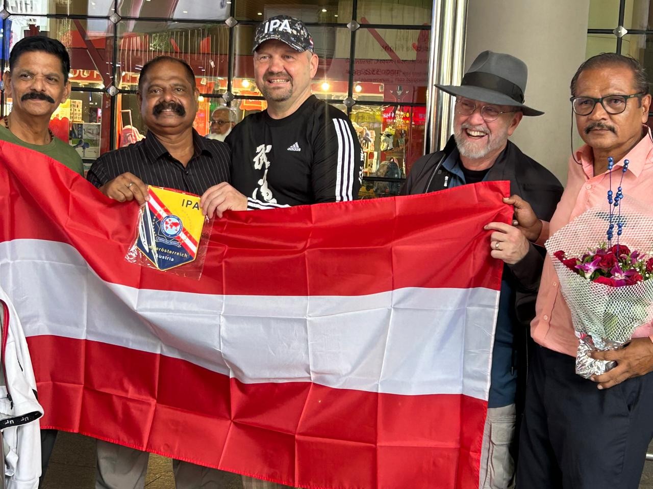 Internationale Freundschaft hautnah erlebt: Niederösterreicher als Ehrengast bei indischer Hochzeit