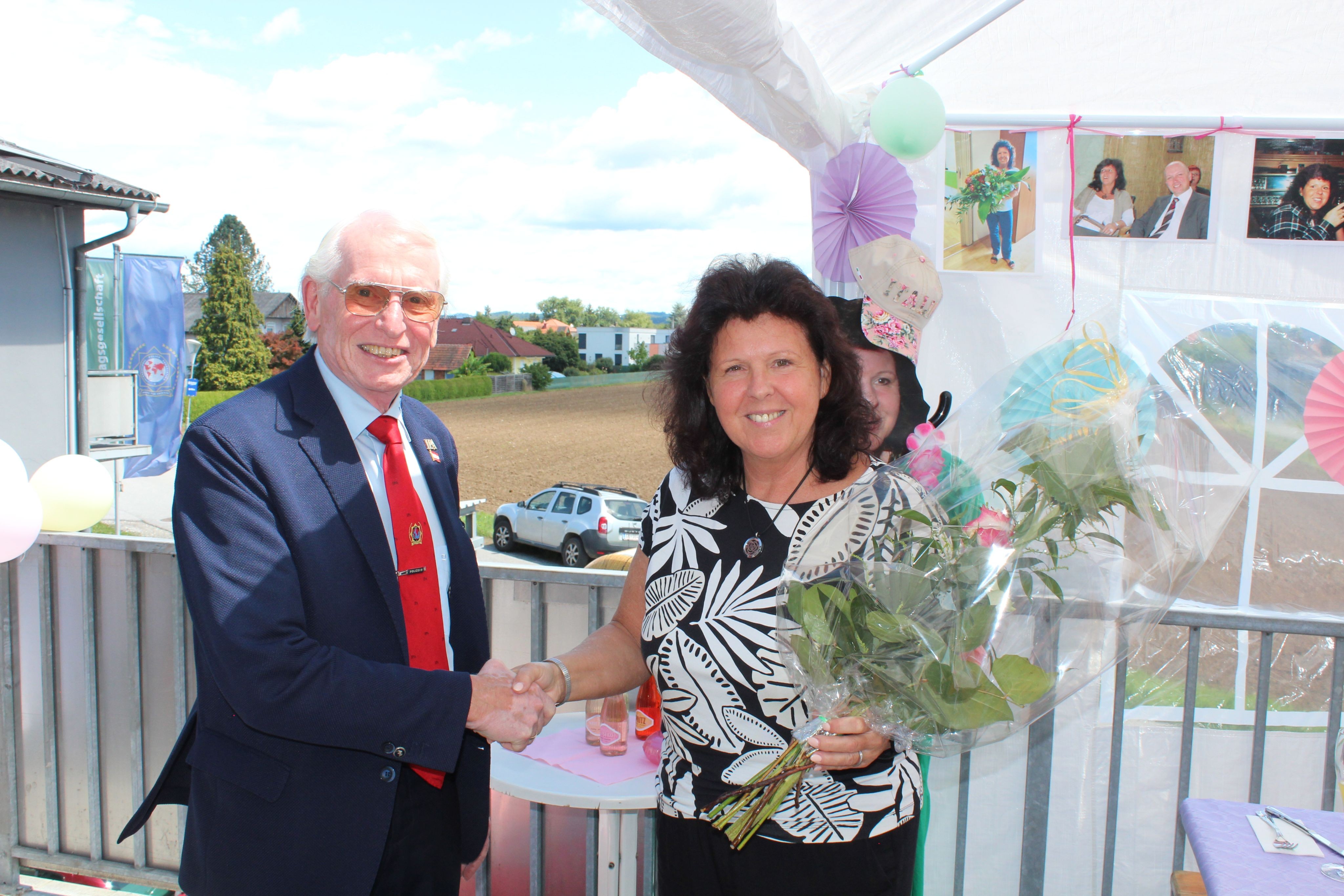 Erste Mitarbeiterin des IPA Verlages trat in den Ruhestand